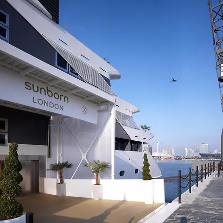 Sunborn London Yacht Hotel-2