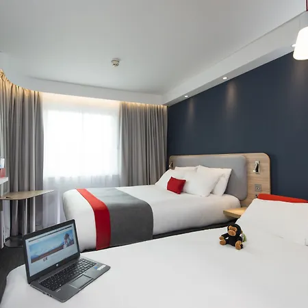 Holiday Inn Express London-Hammersmith By Ihg-3
