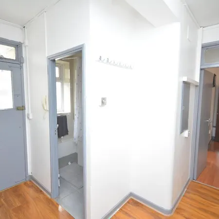 Beautiful London 2 Bedroom Flat Near Finsbury Park-2