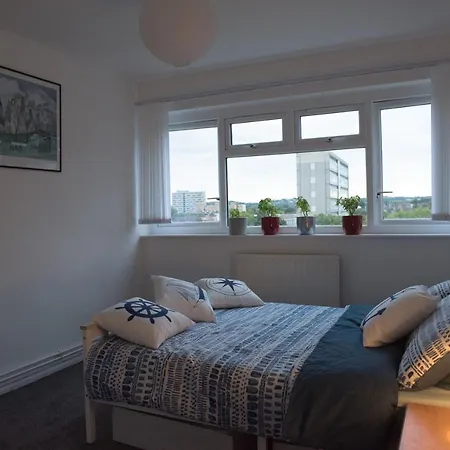Bright And Spacious 1 Bed Flat In Camberwell-3