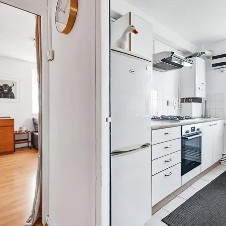 Flat 13-2