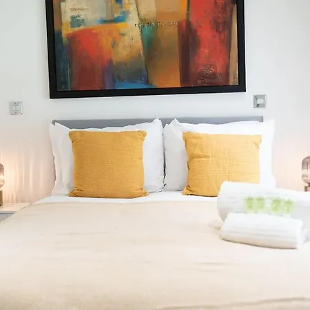 Liverpool St Shoreditch London Terrace Apartment-2