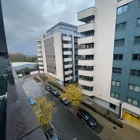 Amazing Apartment Moments Away From The Heart Of London-2