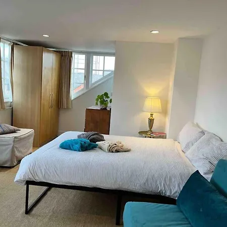 Cb53 Tower Bridge Townhouse 2 Bathrooms & Free Parking-3