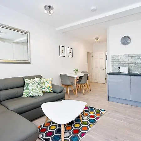 F2 Greek Street By City Living London-3