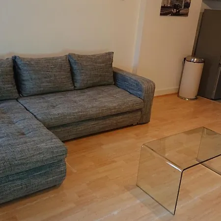Bright, Nice Interior, Close To The City, 2 Bedroom Apartment-2
