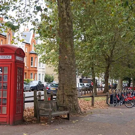 Chelsea Apartment | Stamford Bridge, King'S Road & River Thames-2