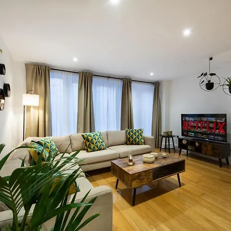 London Nino Apartments-3