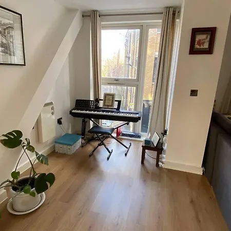 London Bridge Flat - Perfect For Families-2