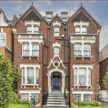Cosy Apartment By Clapham South Underground!-3