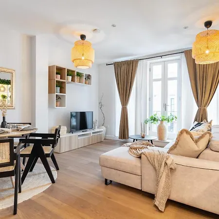 Notting Hill Apartments Collection-2