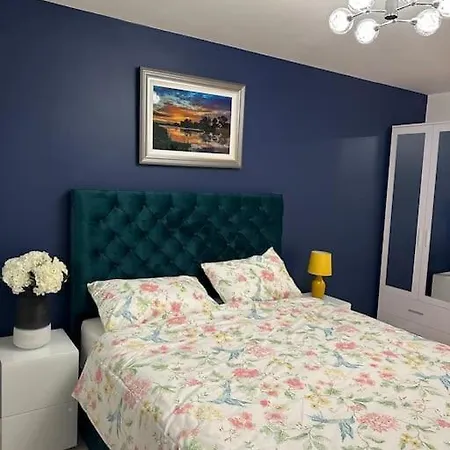 Amazing 3Bedroom Flat-2
