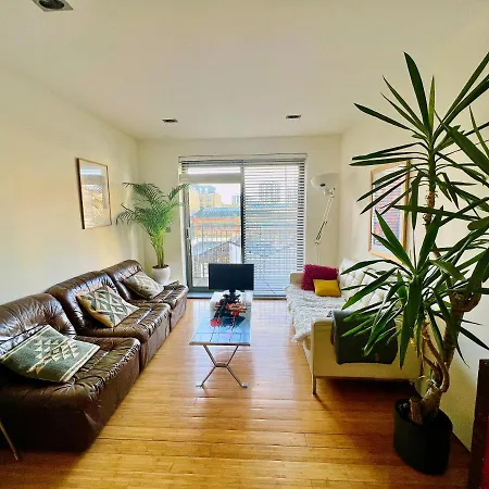 Zen Life With Urban Views - E8 Chic-3