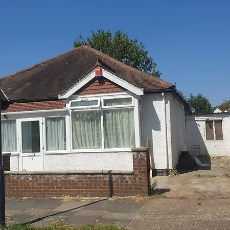 Guess Bungalow Wembley-3