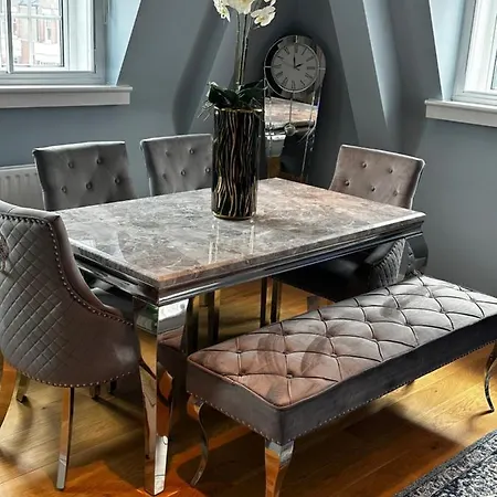One Bedroom Flat In Chelsea-3