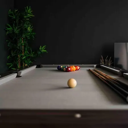 Contractor Base With Pool Table-2
