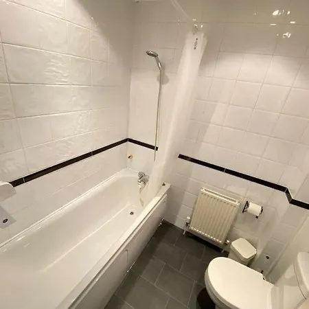 Wonderful Baker Street Flat!-2