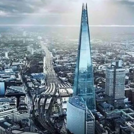 Airy, 3 Bedrooms, Ensuite , Central London Flat-3