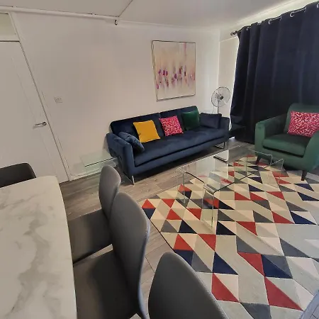 London Central Modern Apartment Charlton-2