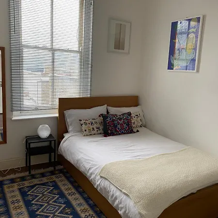 Haggerston-2