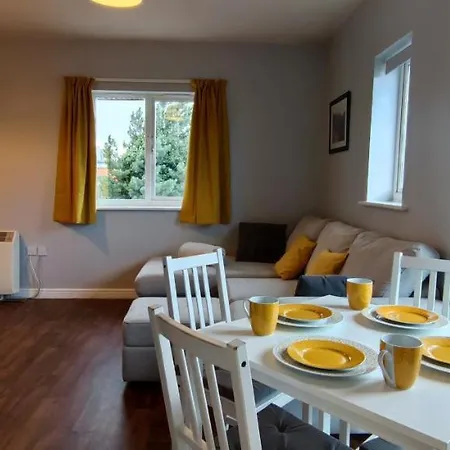 Excel Exhibition Center Apartment-2