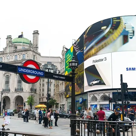 Piccadilly Circus By Capital-2