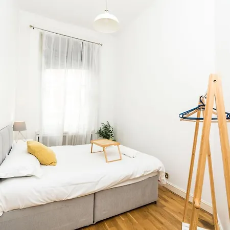 Spacious 2 bedroom / Gloucester Road / Kensington-3