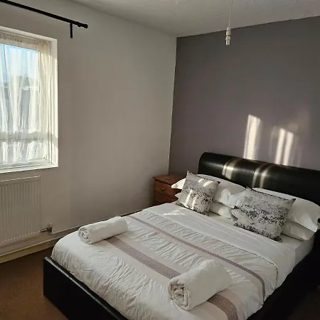 Flat In Camden Town-2