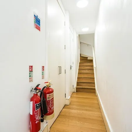 Amazing 2 bedroom / Earls Court / Kensington-2