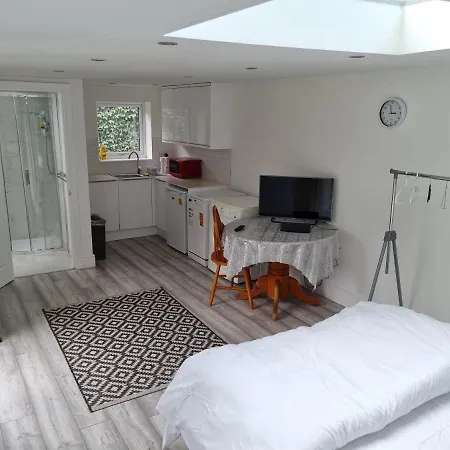 Holiday Out House-3