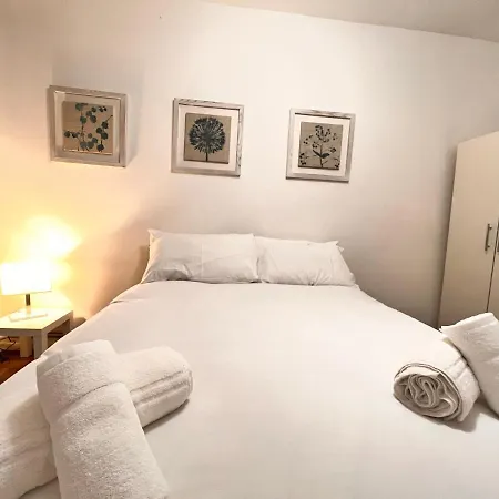 Rooms In Bethnal Green-2