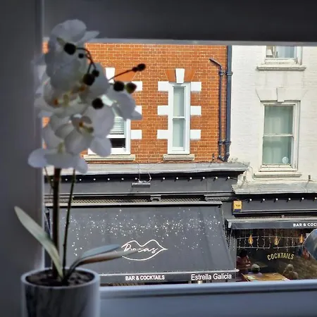 Wonderfund Stay In Farringdon! 3 Beds, 6 Sleeps-3