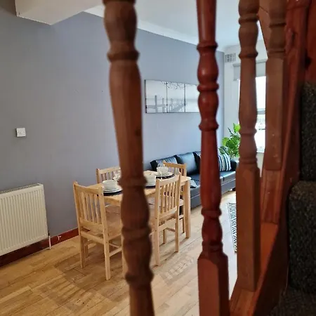 Wonderfund Stay In Farringdon! 3 Beds, 6 Sleeps-2