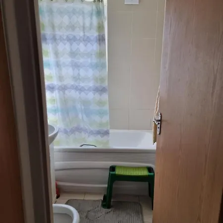 Whole Apartment In City Centre London-3