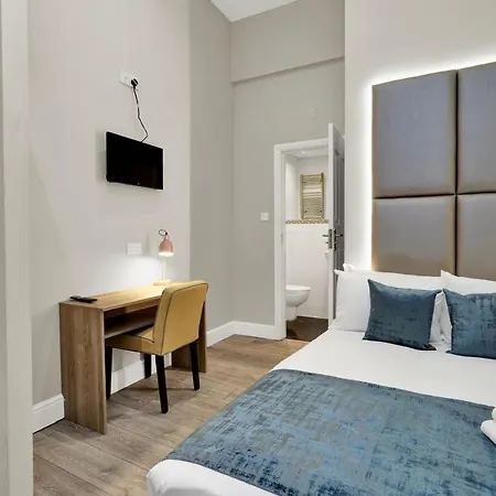 Chic Stay In London-2