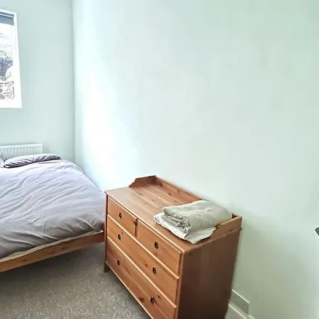 3 Bed Ground Floor Flat-2