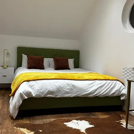 Aldo'S 2 Bedroom Townhouse London N1-2