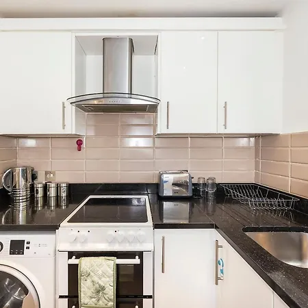 Affordable 1 Bed In Southwark-3