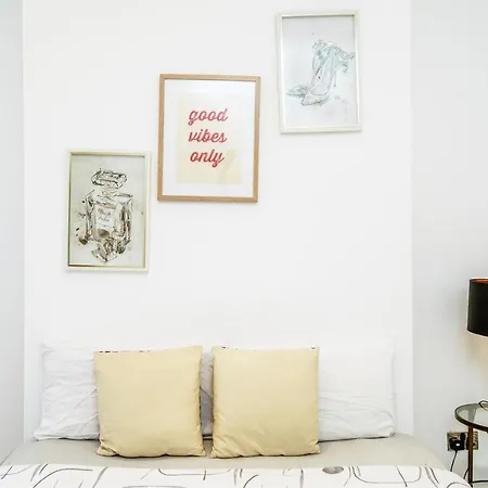 Modern 2 Bed Apartment Close To Westfield Stratford Mall With Garden-3