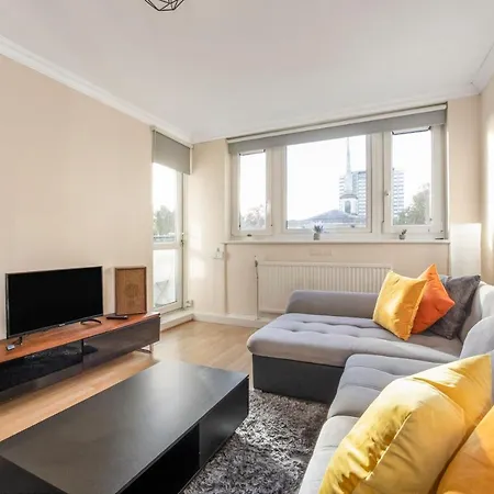 Flat Near Angel St City University & Tube- Mac 1-2
