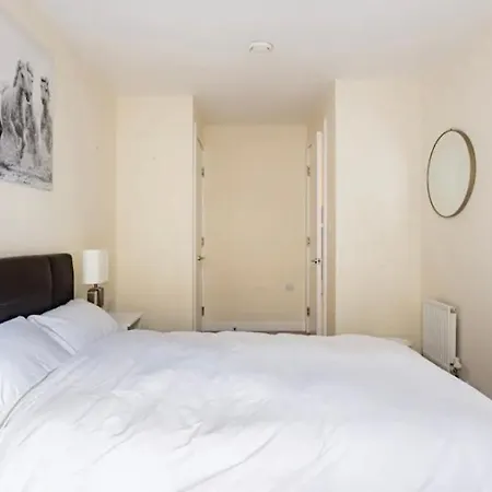 Luxury Central London Apartment-2
