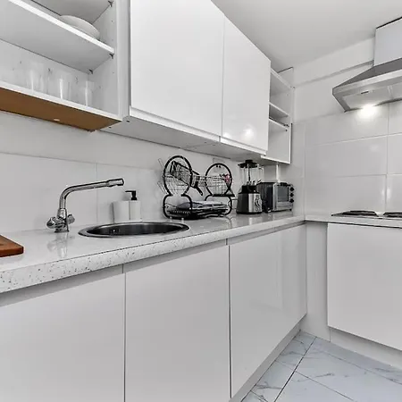 Deluxe Studio Near Camden Town-3