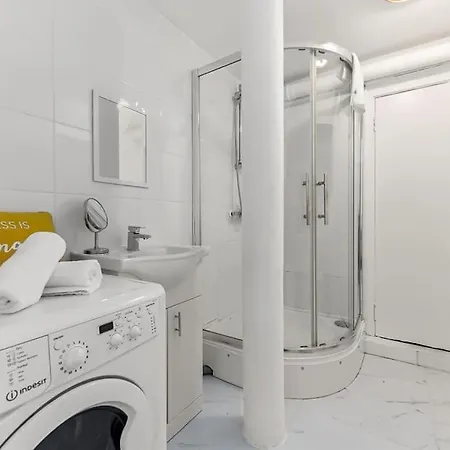 Deluxe Studio Near Camden Town-2