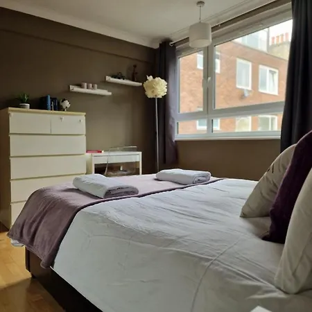 3 Bedrooms Flat Near Russell Square-3