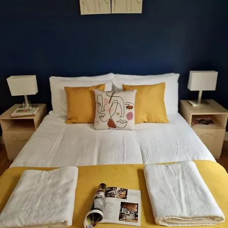 3 Bedrooms Flat Near Russell Square-2