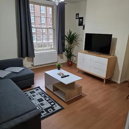 Waterloo - Zone 1 - Spacious One Bedroom Flat-2