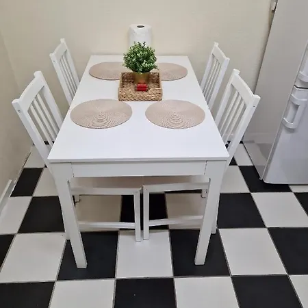 Waterloo - Zone 1 - Spacious One Bedroom Flat-3