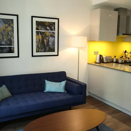 Twyne House Apartments-2