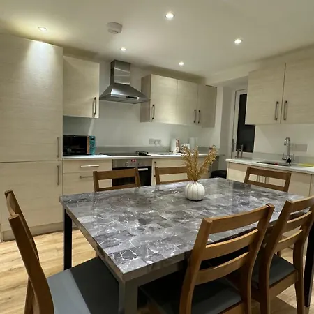 Modern Flat 5 Min From Wembley Stadium 30 Min From London-3