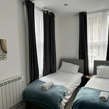 Holborn Apartments-3